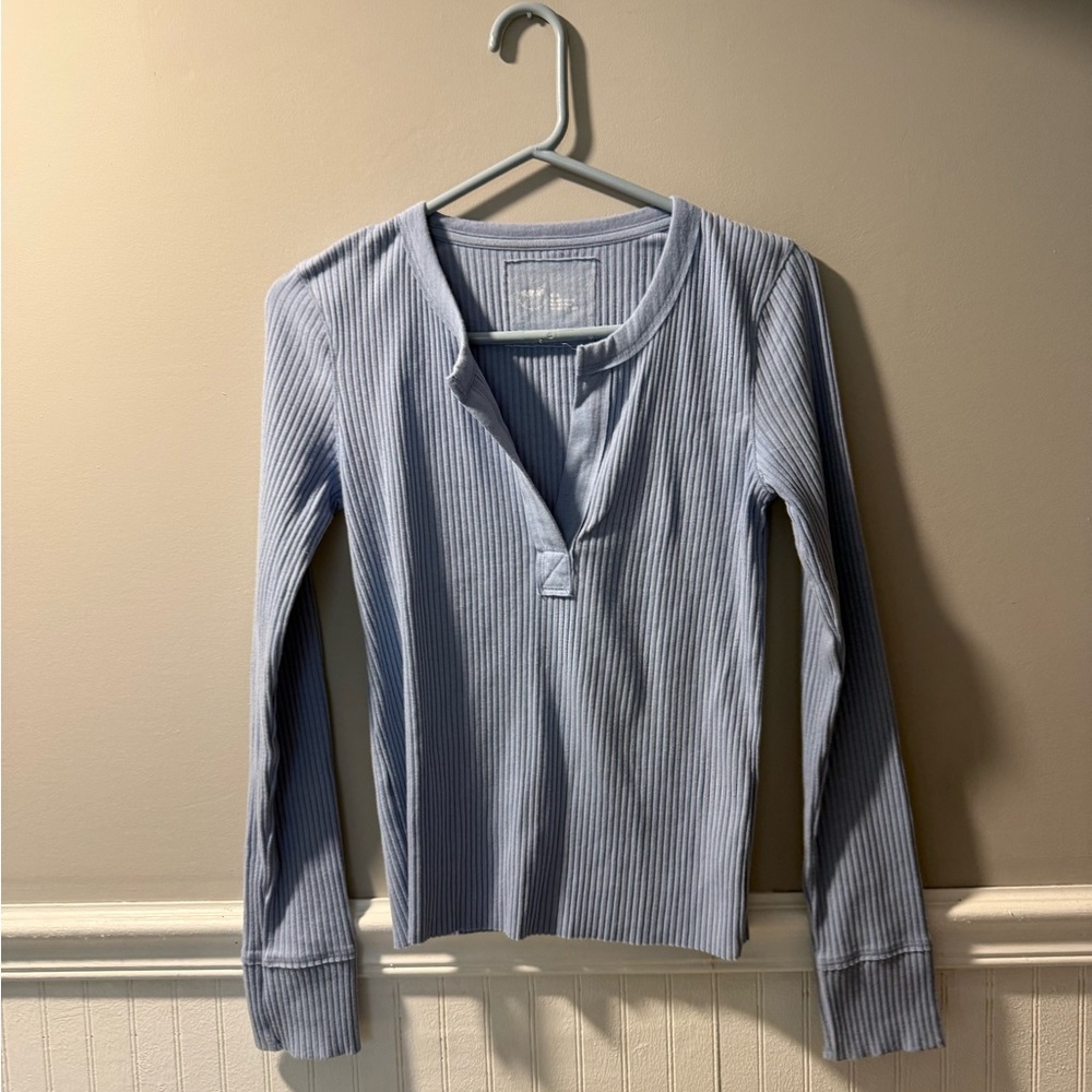 Aerie Fireside Long Sleeve Henley T-Shirt Small - Picture 4 of 7
